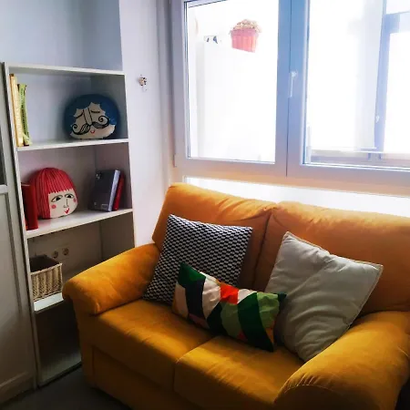 Precioso Piso Centrico Reformado 6 Huespedes Con Parking Apartment Avilés