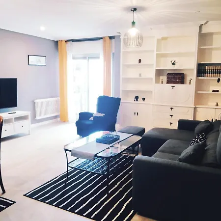 Precioso Piso Centrico Reformado 6 Huespedes Con Parking Apartment *