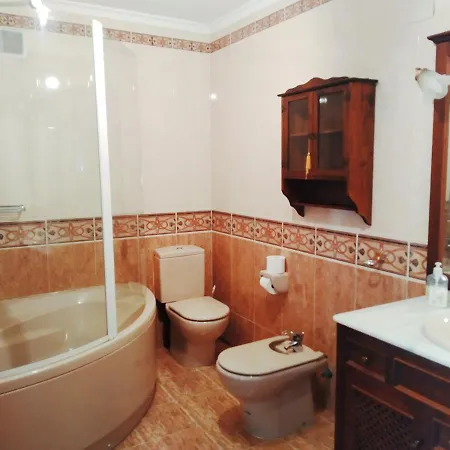 Precioso Piso Centrico Reformado 6 Huespedes Con Parking * Avilés