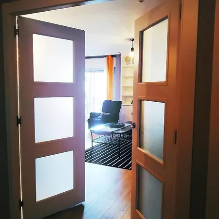 Precioso Piso Centrico Reformado 6 Huespedes Con Parking Avilés