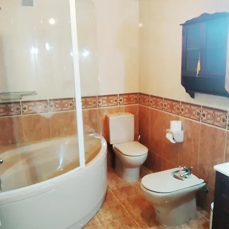 Precioso Piso Centrico Reformado 6 Huespedes Con Parking * Avilés